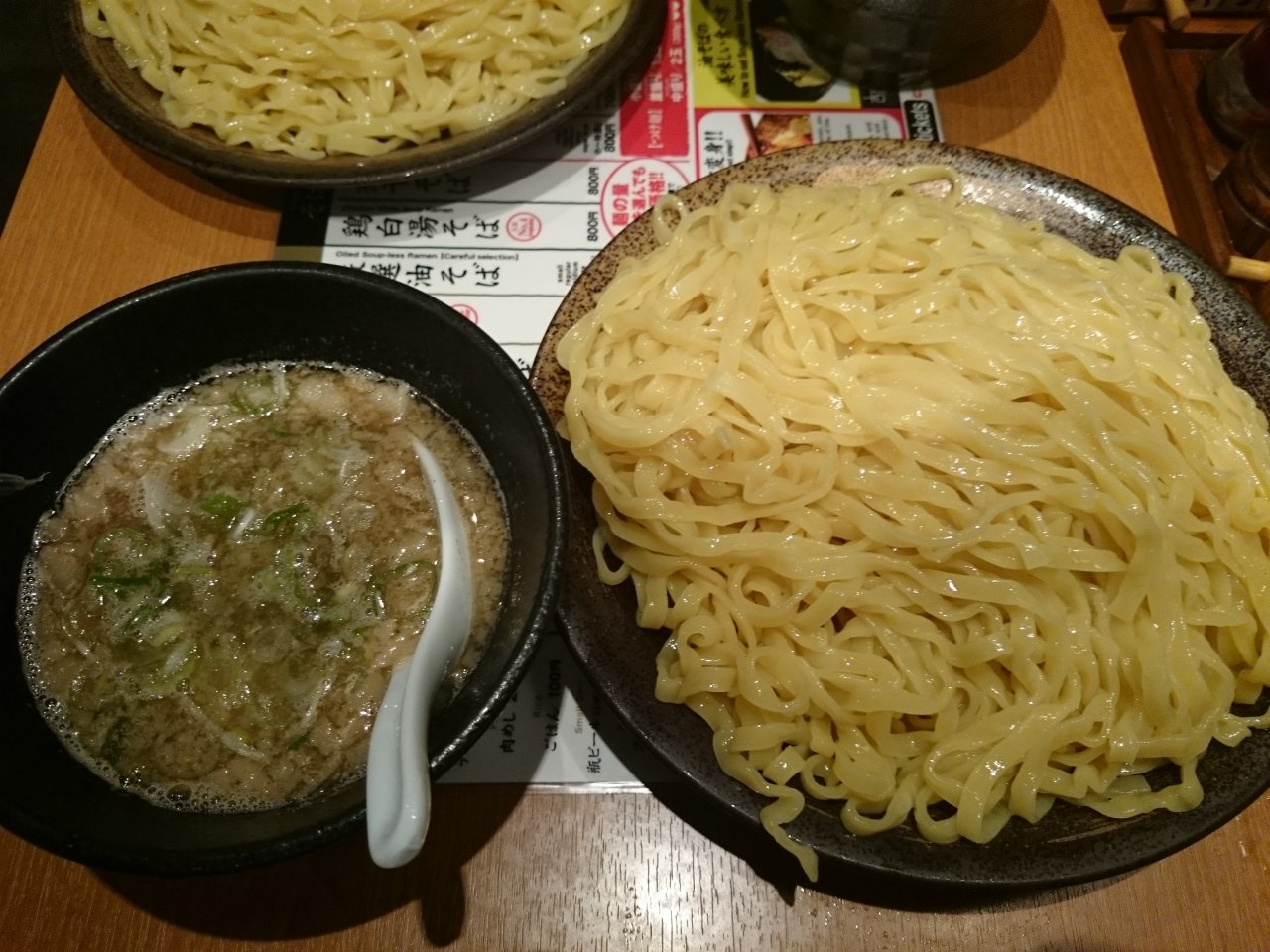 吉虎 東京 KICHITORA TOKYO 渋谷本店 鶏白湯つけ麺(平打ち麺特盛り)